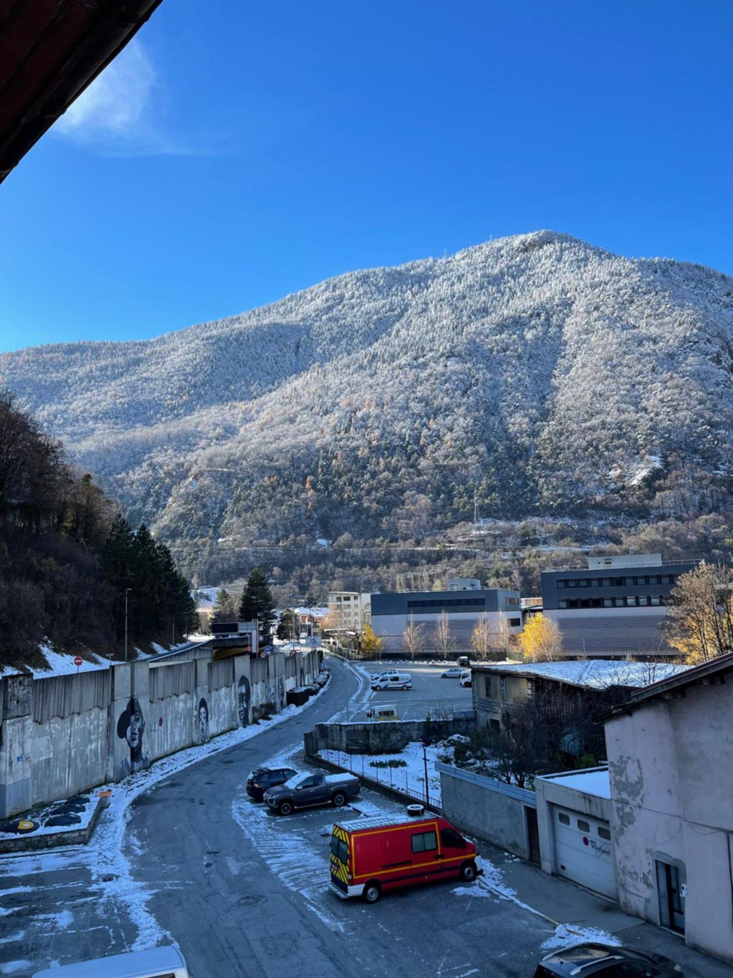Apartamento La Montagnette Les Marmottes Maison En Travaux De 10h A 17h