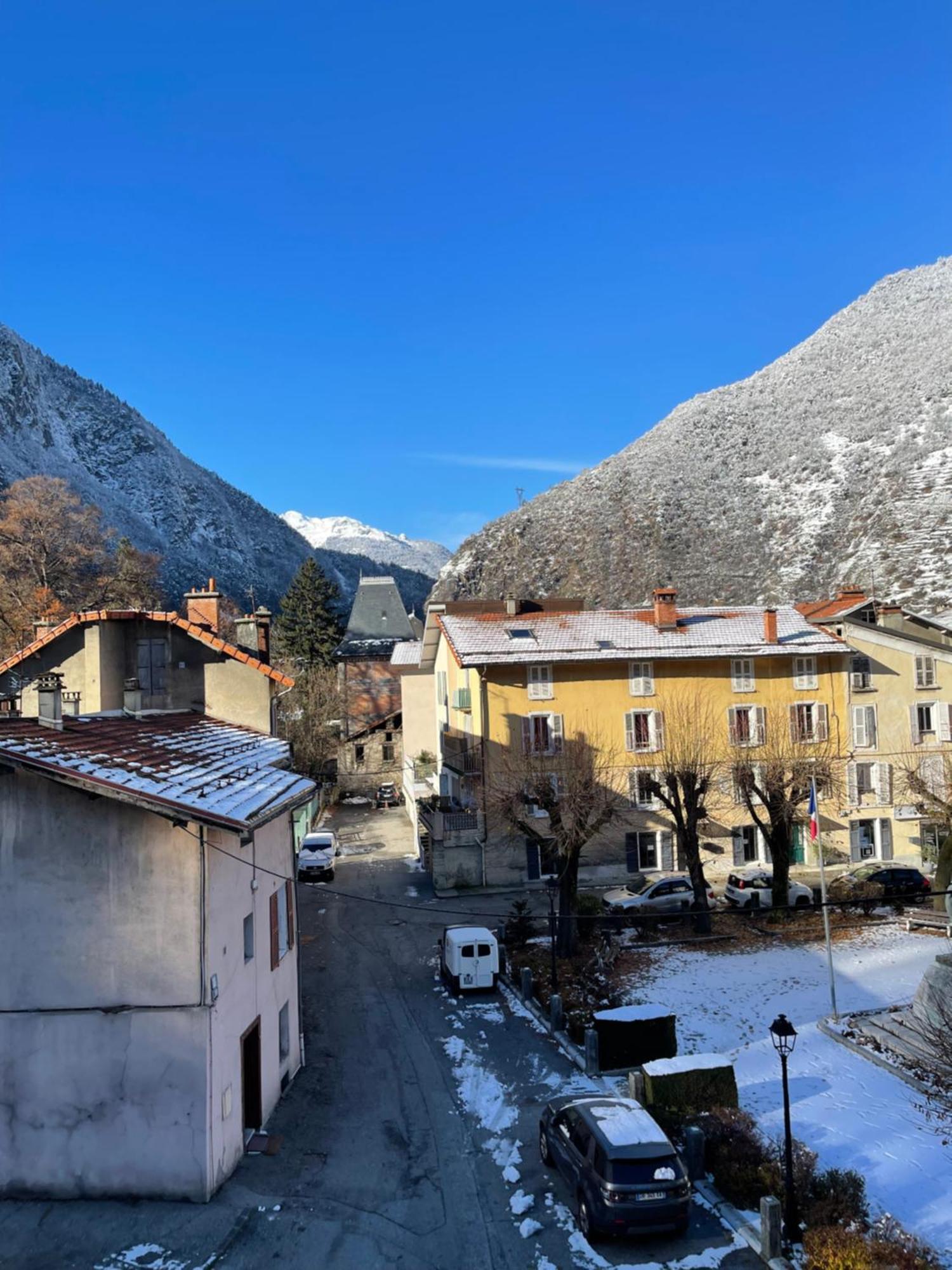 Apartment La Montagnette Les Marmottes Maison En Travaux De 10h A 17h Moutiers (Savoie)